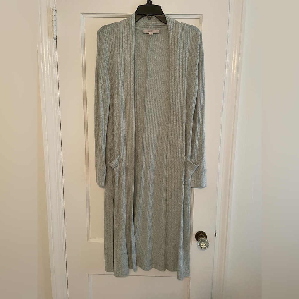 LOFT Soft Green Long  Textured Sweater